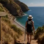 Percorsi costieri di Salina: le spiaggette nascoste che si raggiungono solo via sentiero